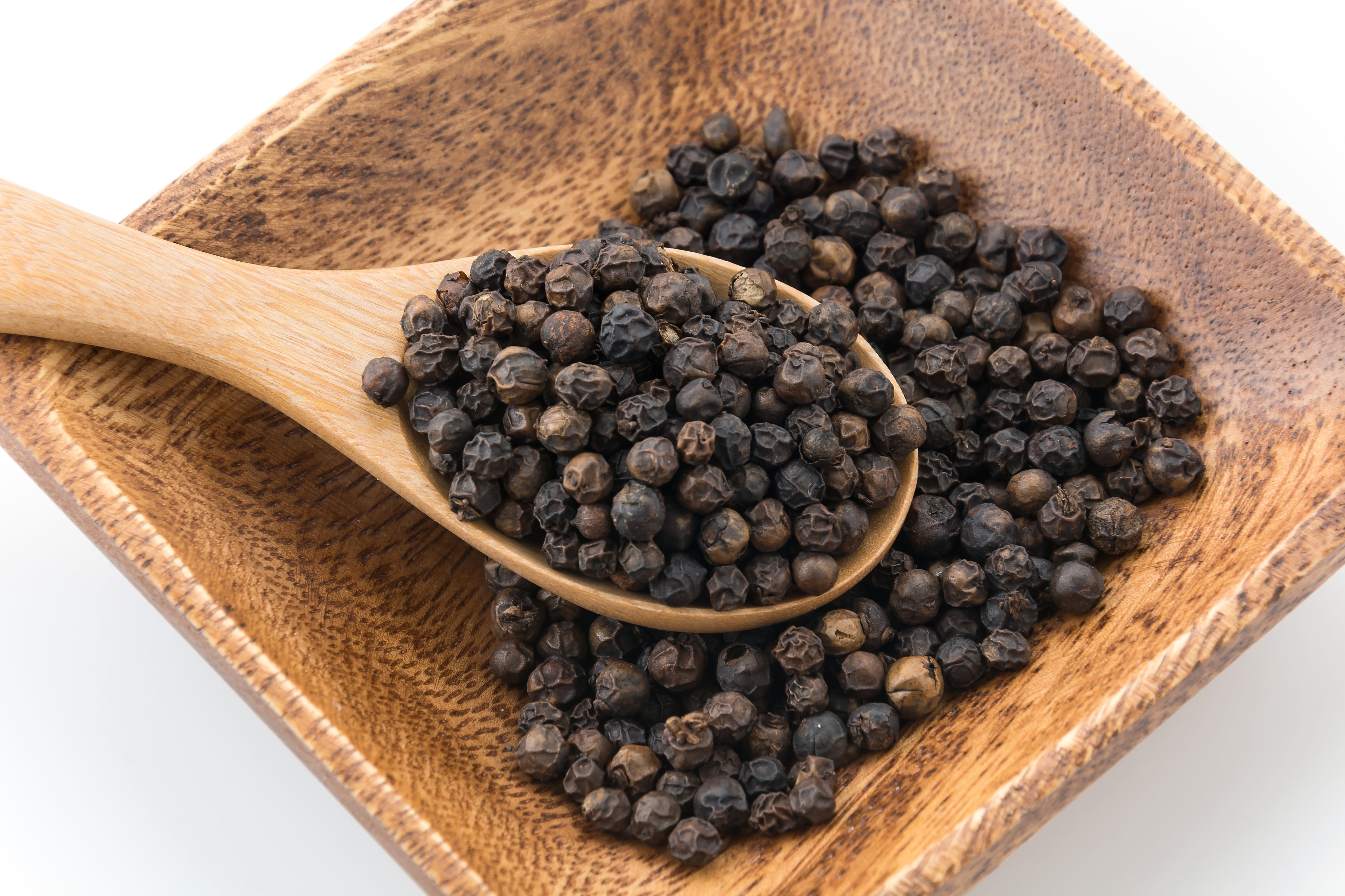 Black Pepper Extract - (Piper nigrum)(fruit) (standardized to 95% piperine)