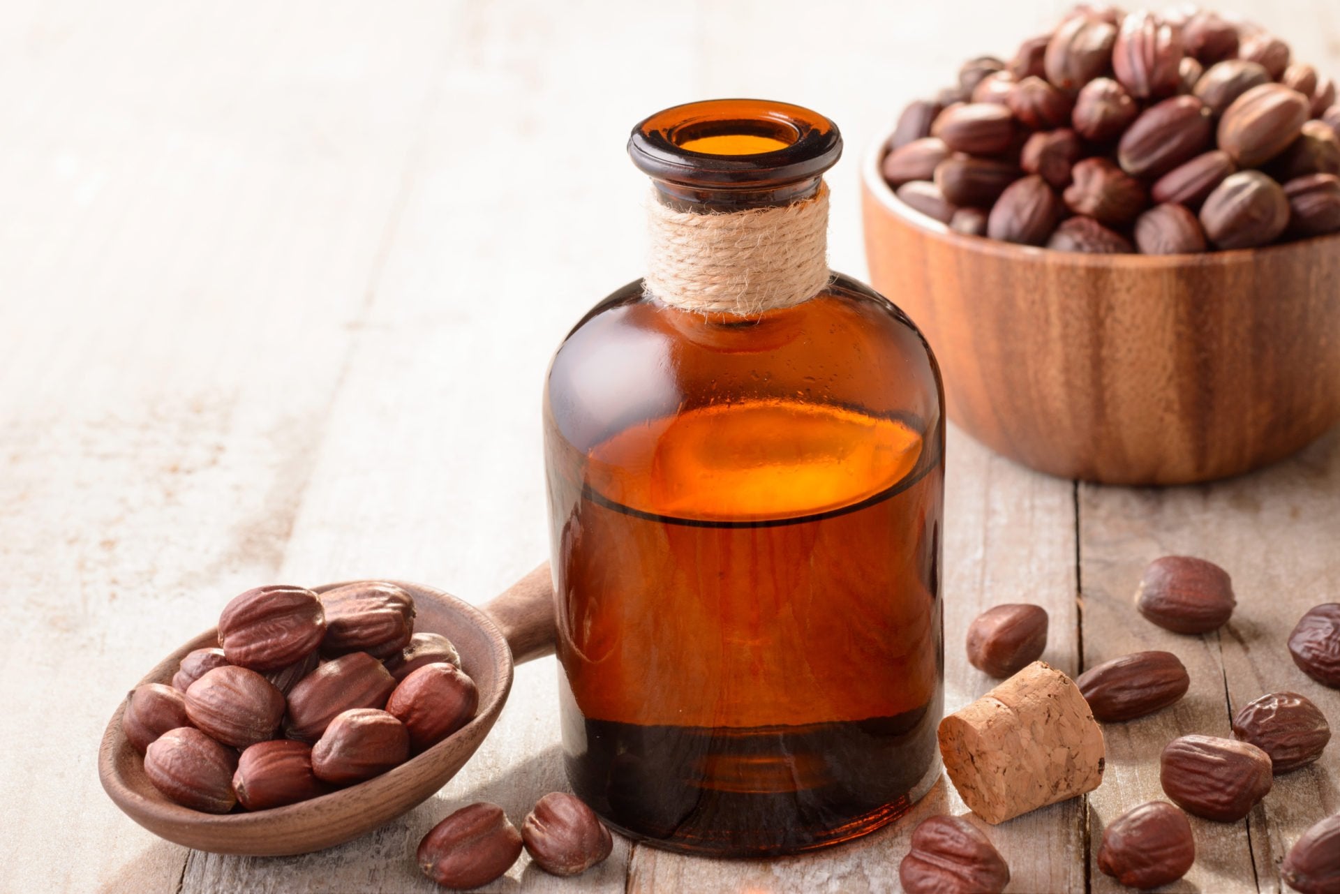 Simmondsia Chinensis (Jojoba) Seed Oil